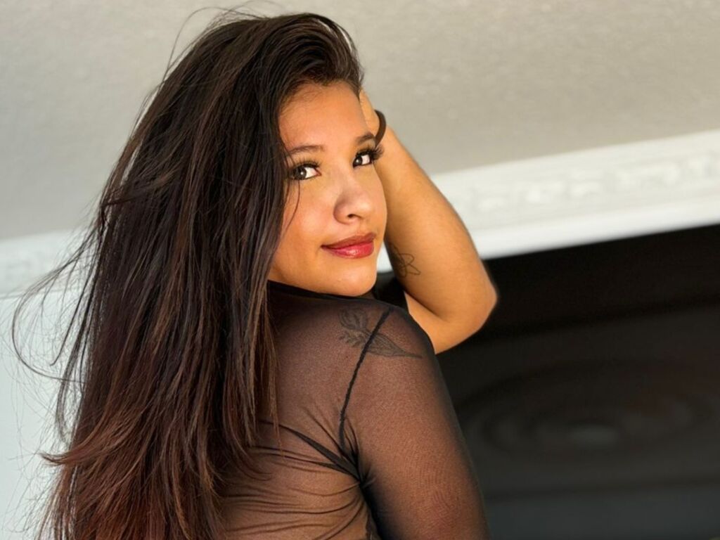 Maya Noir Picture